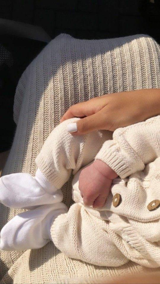 The Little Joys of Newborn Days (and Nights) - Little IA